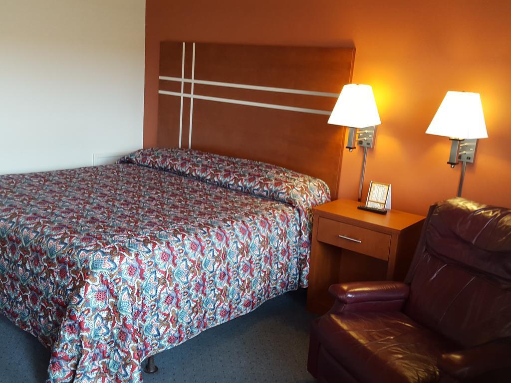 Travelers Lodge Marshall Екстериор снимка